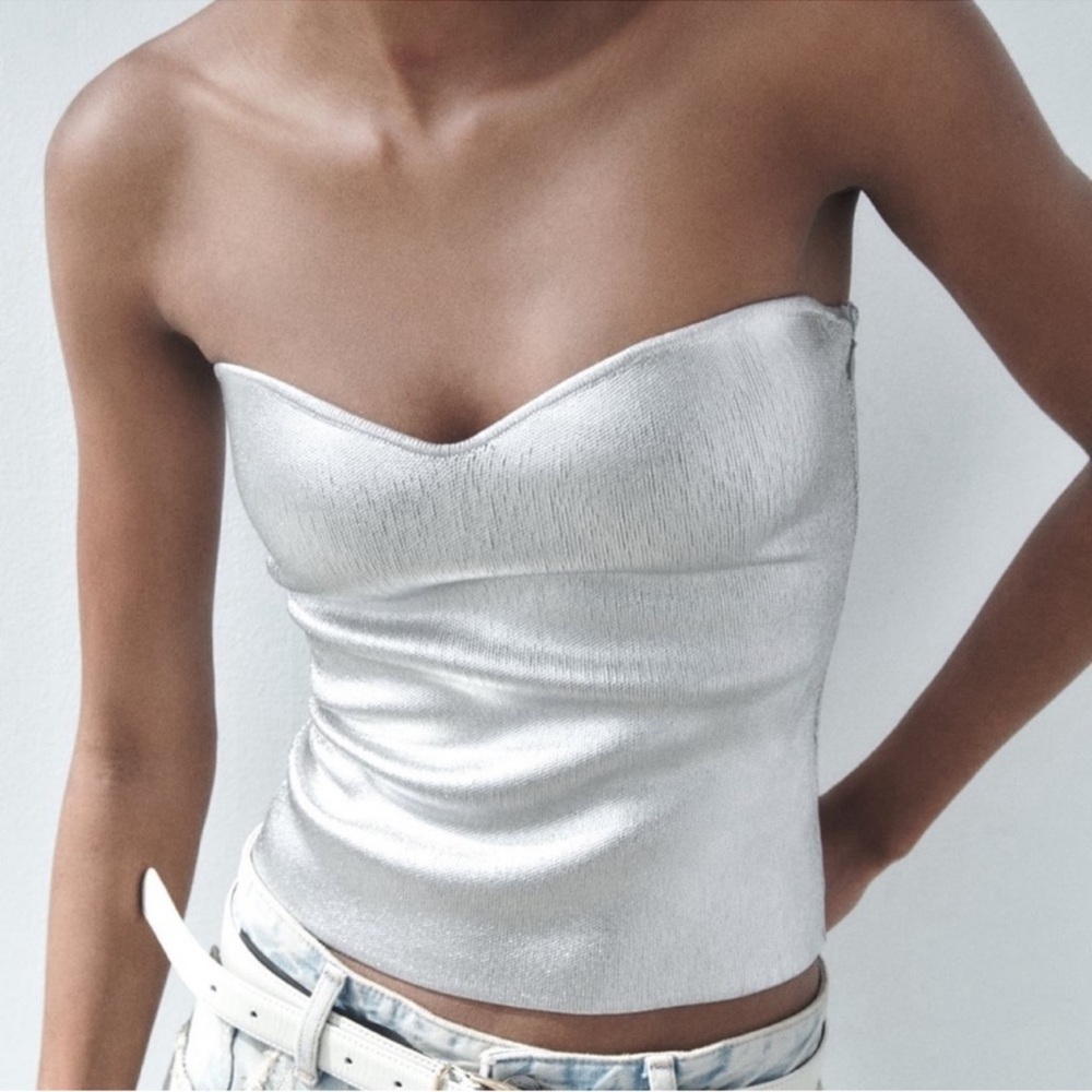 Elegant Silver Strapless Top - Picture 3 of 6